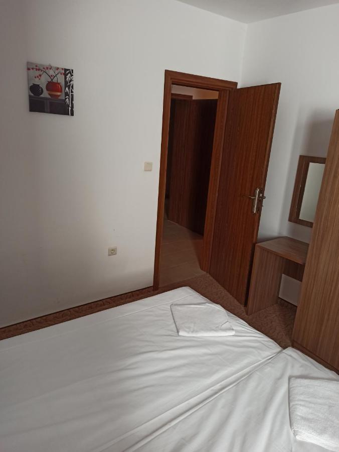 Private Apartments Nevena Pamporovo Exterior foto