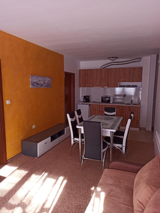 Private Apartments Nevena Pamporovo Exterior foto